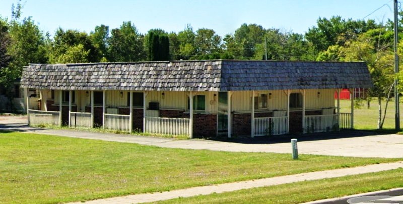 Barkleys Motel - 2022 Street View (newer photo)